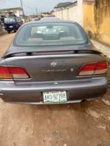 A picture of 2000 Nissan Maxima 10000