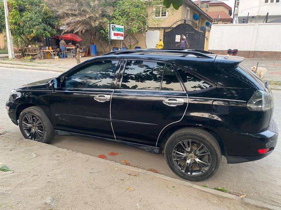 A picture of RX 330 Lexus 2007 Buy and drive 7m settl100k Location