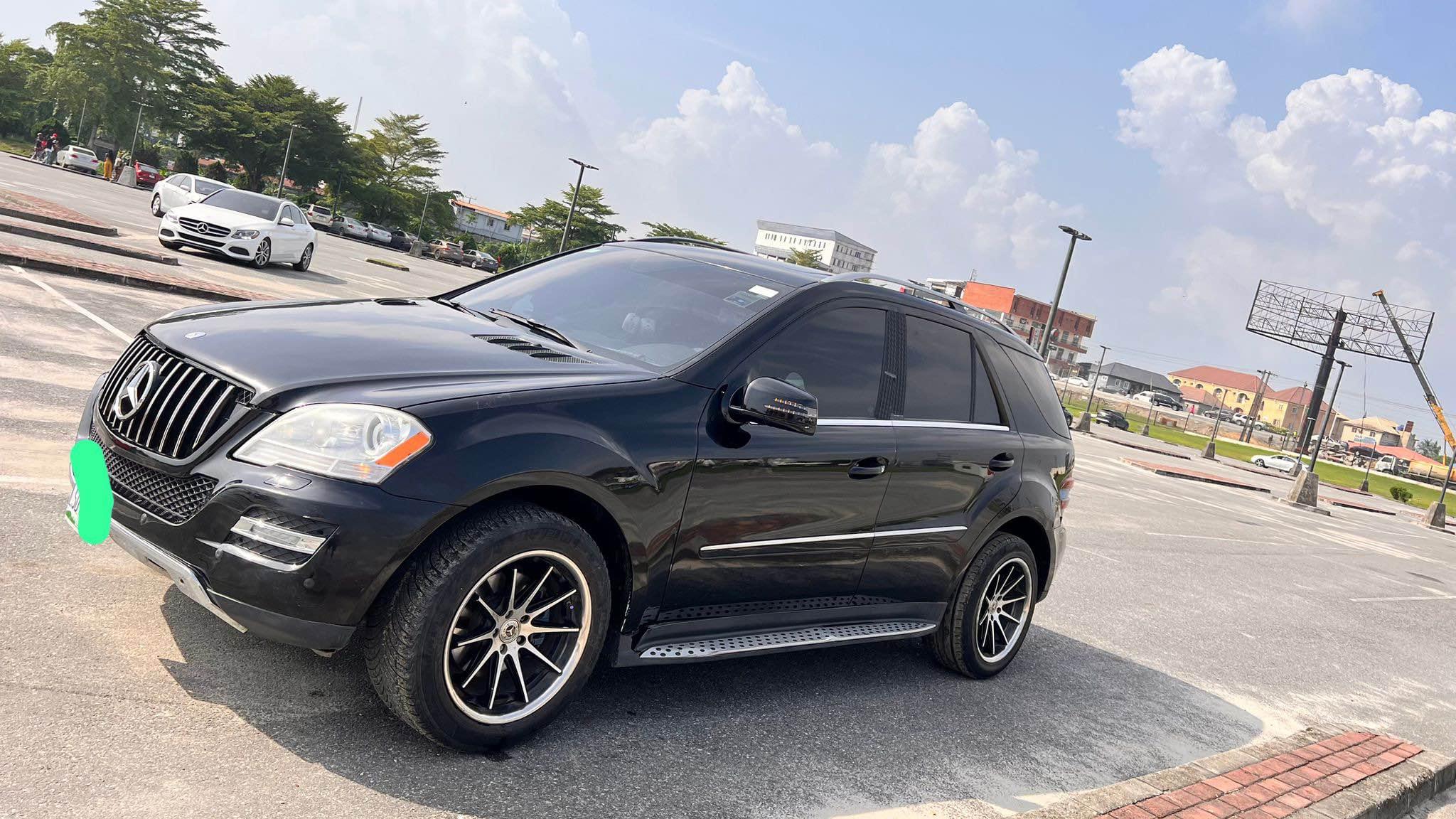 A picture of Ml 350 4matic 2010