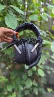 A picture of USED KUTOKA UK WALE NDUGU ZANGU WA STUDIO NA MA
