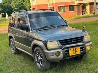 A picture of PAJERO MIN