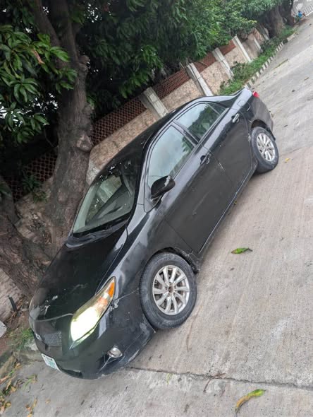 A picture of Awoof Deal Toyota Corolla LE 2010