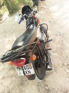 A picture of Boxer 125 domo la mamba