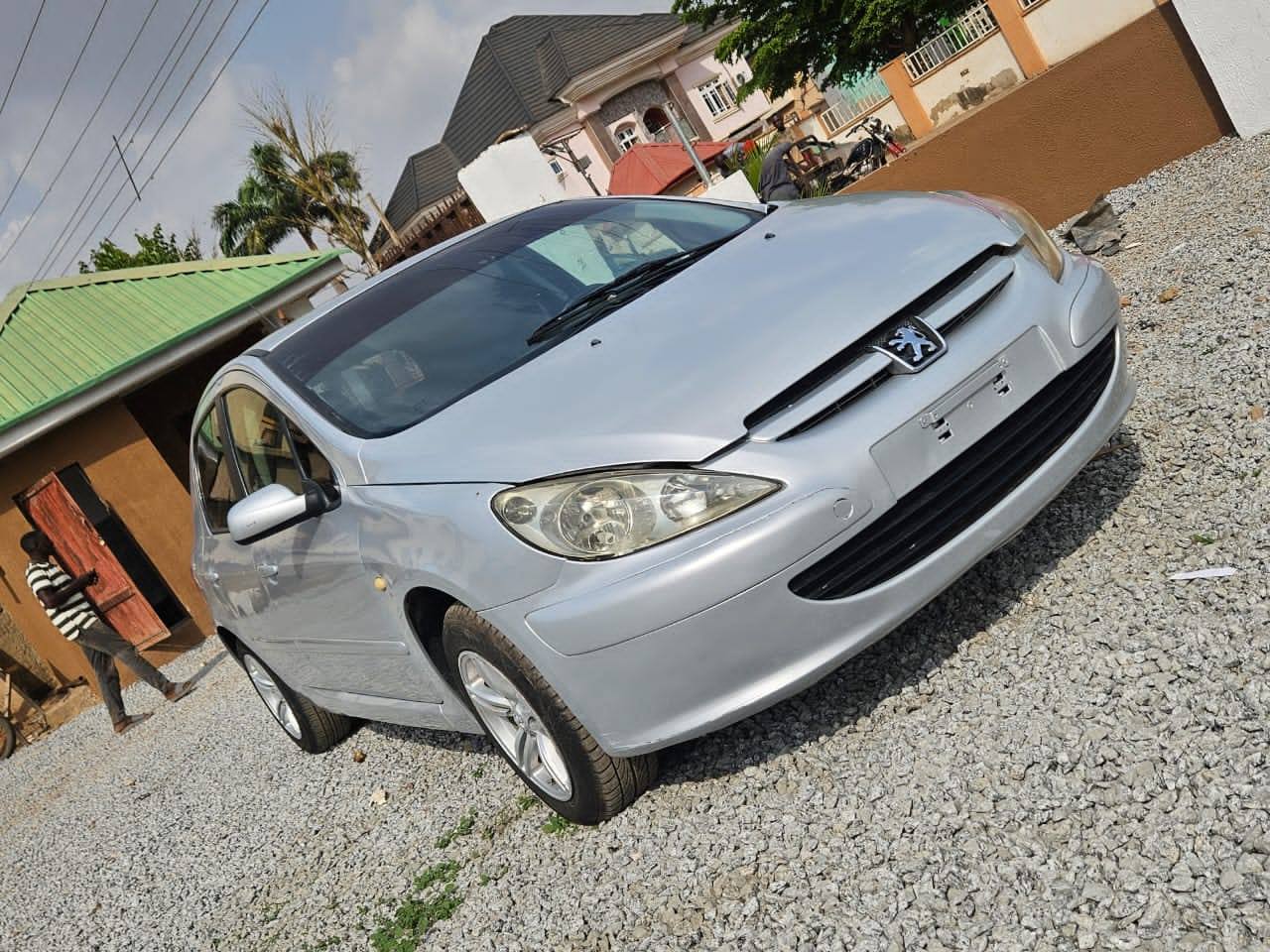 A picture of Peugeot
