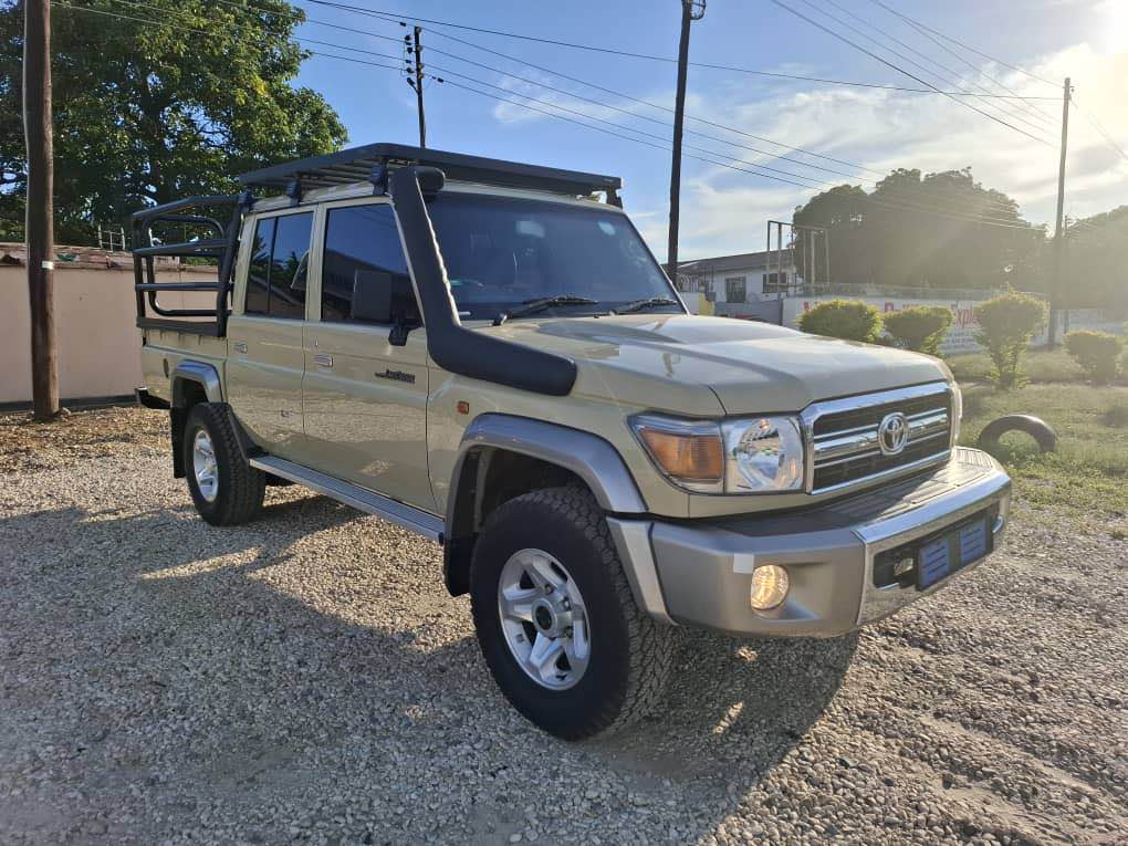 toyota land cruiser