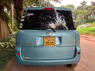 A picture of Toyota SIENTA Model 2008 4X4 Engine 1NZ special 1.5cc Price