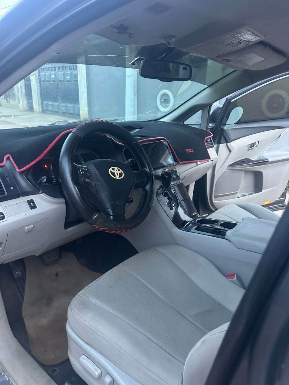 A picture of TOYOTA VENZA 2011 MODEL REGISTERED Working perfect