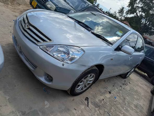 A picture of TOYOTA ALLION