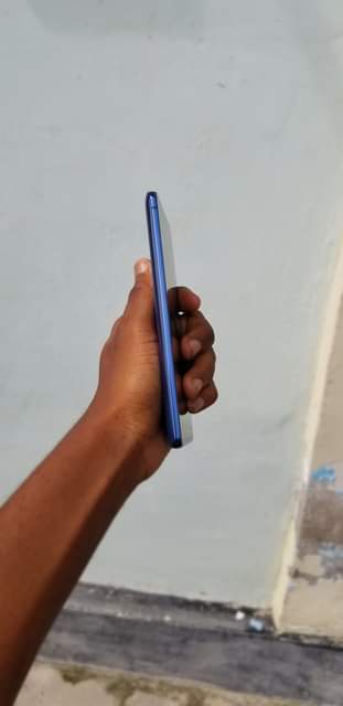 A picture of Samsung A51 5