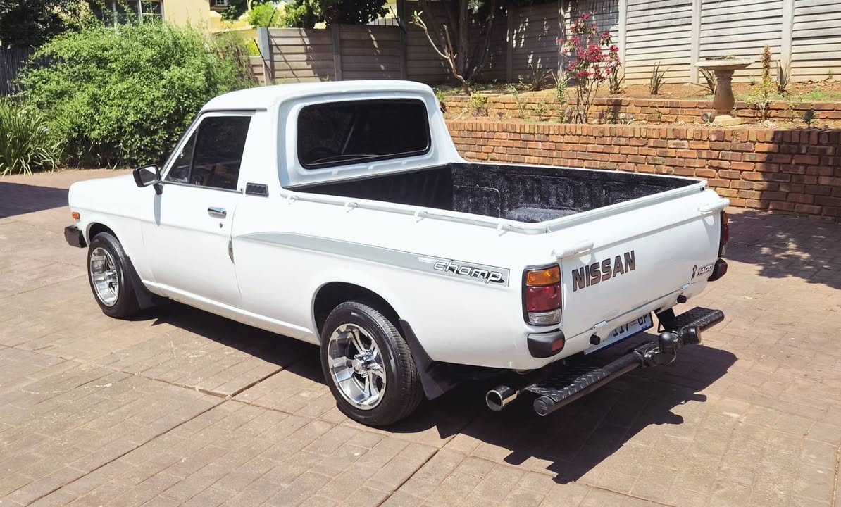 nissan 1400