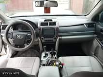 A picture of TOYOTA CAMRY 2013