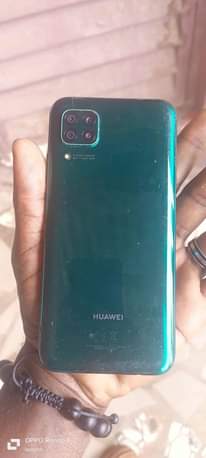 A picture of Supper clean hauwei nova 7i