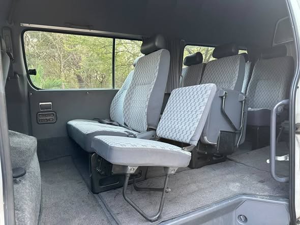 A picture of TOYOTA HIACE