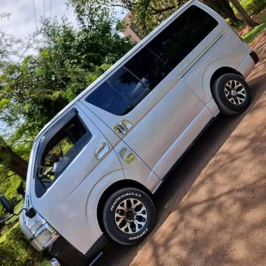 A picture of Drone HiACe 33M
