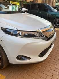 A picture of Toyota harrier