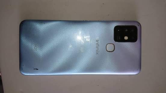 A picture of Infinix Hot 10