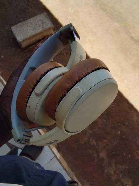 headphones