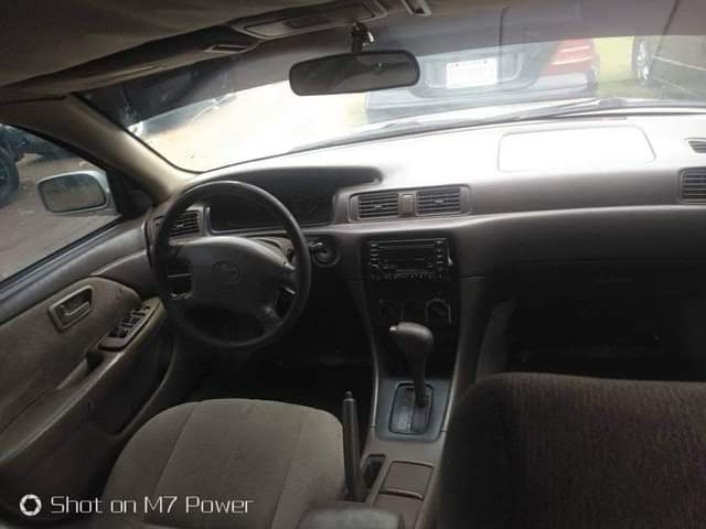 A picture of 2002 Toyota Camry Big Light 08140391833