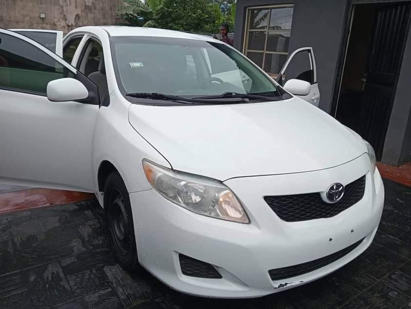 A picture of Toyota Corolla 2010