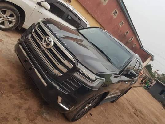 A picture of Toyota Landcrusser prado 2010