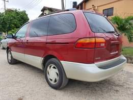 A picture of Very clean tokunbo Toyota sienna 09167343919 with good working conditions