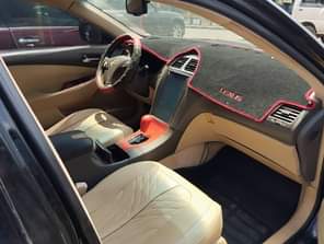 A picture of 2008 model Es 350 With very sound engine And gear