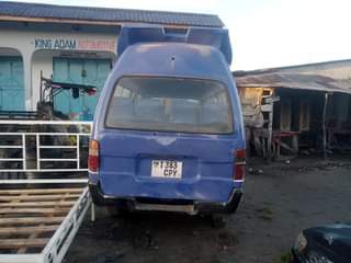 A picture of toyota hiace inauzwa m8.5