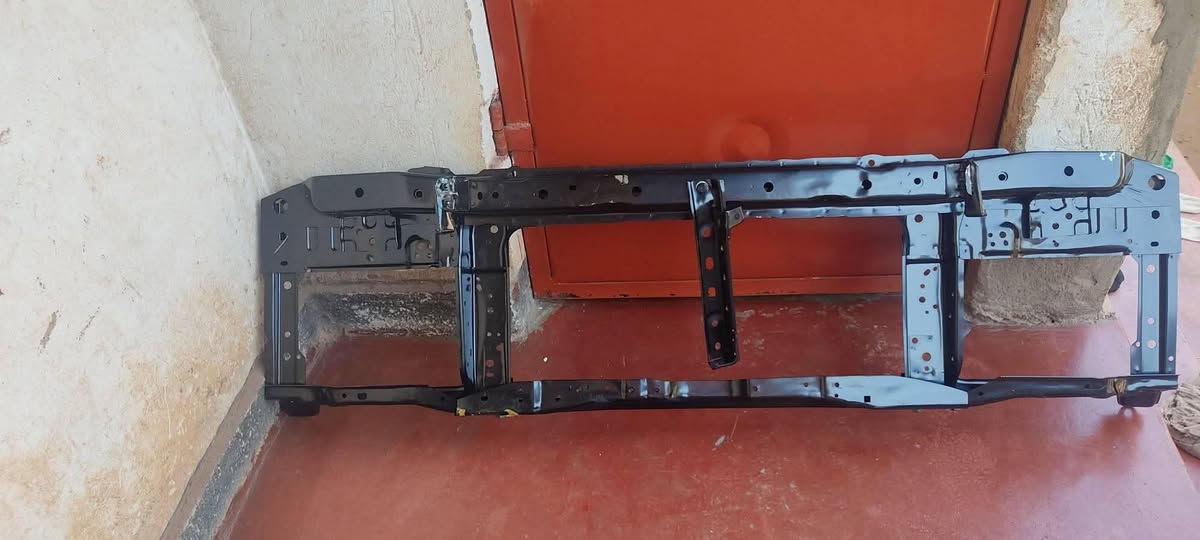 A picture of Landcruiser lc79 facelift or upgrade kit