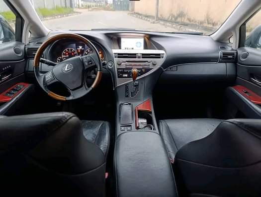 A picture of Registered Lexus Rx350 Neatly used 2010 kitted 2013 Full option