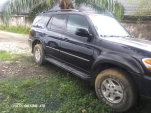 A picture of Toyota Sequoia 2009 model 1st body Sound Engine Good gear
