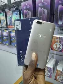 A picture of Oppo R11