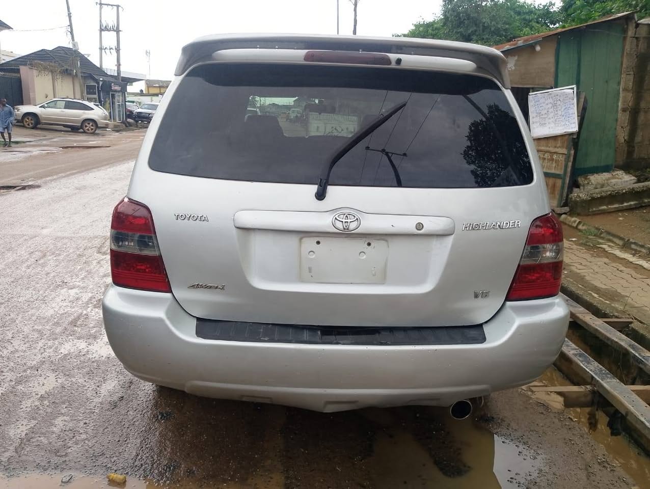 A picture of Dealer deal REGISTER 06 with 3 row