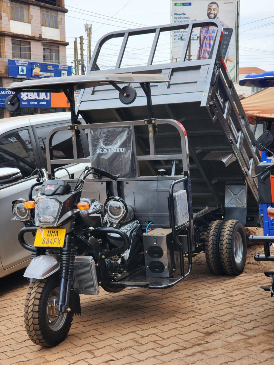 A picture of KAINIU 300CC TIPPER DOUBLE TIRE