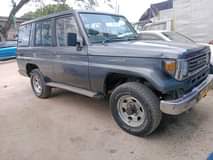 A picture of Land cruser Prado 2