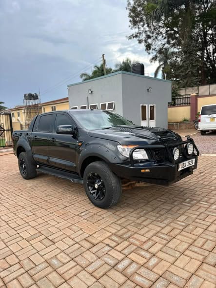 A picture of Ford pickup automatic