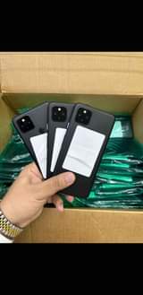 A picture of OfferGoogle pixel 4a 5G Gb128 Ram6 Finger Used from Dubai