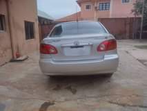 A picture of 2004 Toyota corolla