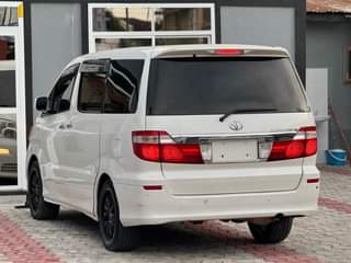 A picture of TOYOTA ALPHAD