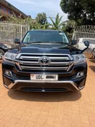 A picture of V8 2008 model 180m 0753877691 0787361769