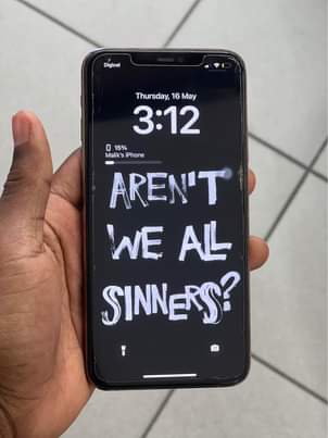 iPhone M.