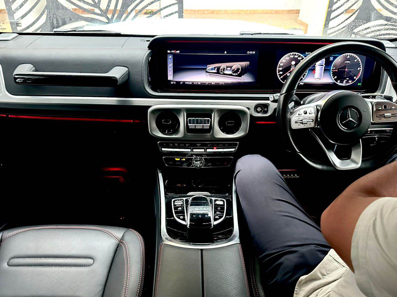 A picture of MERCEDES BENZ G CLASS 2021