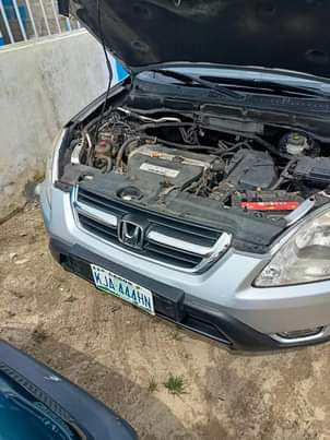 A picture of Honda CRV 6months used 8123451380