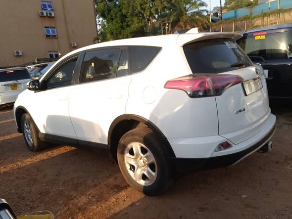 A picture of Toyota Rav4 Model 2018 For Sale 0787181703 0704482571 Call Whatsapp