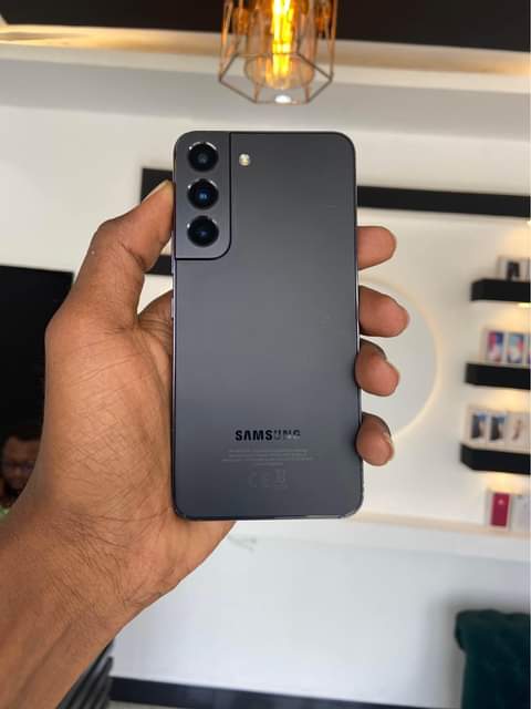 samsung s22