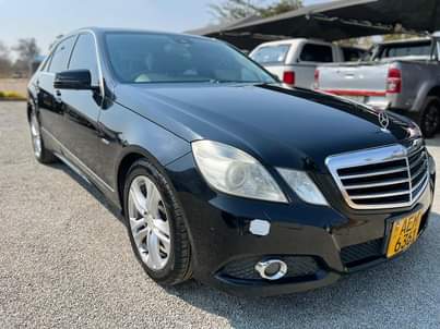 classifieds/cars mercedes