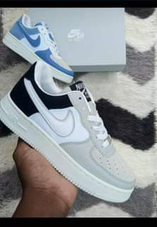 classifieds/shoes