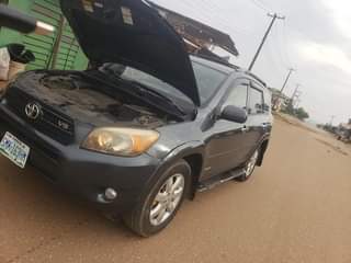 A picture of REGISTERED TOYOTA RAV4 2007.. 7.5M...BARELY A YEAR USED..2022 ON CUSTOM.