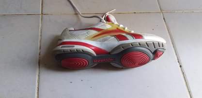 A picture of Shoes