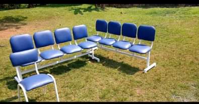 A picture of Chairs and counter stools 256754797112 256783095025
