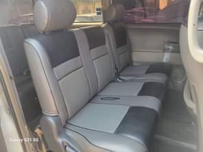 A picture of Make TOYOTA Brand NOAH Year 2002 Color WHITE Grade 2WD